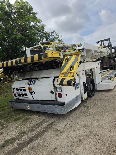 Cargo Loader TLD 838 Wide