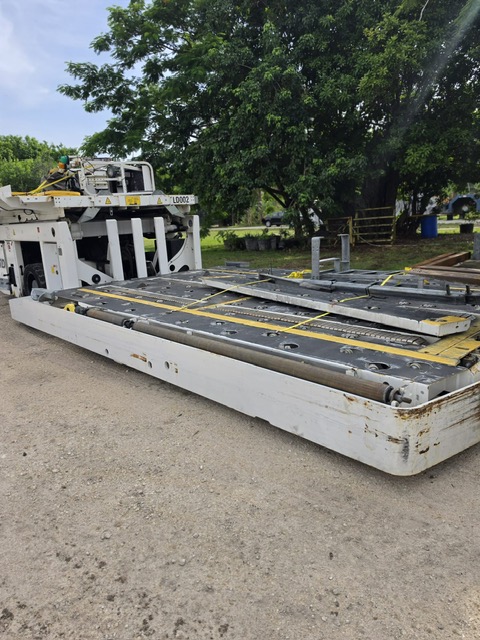 Cargo Loader TLD 838 Wide