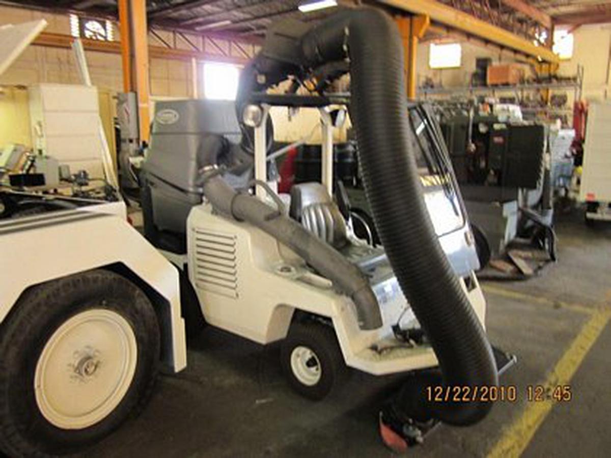 Sweeper Tennant ATLV 4300