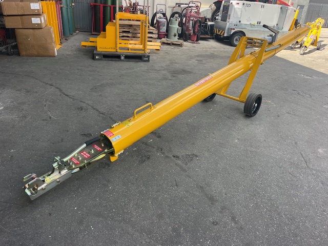 Tow Bar Clyde 15F3381 2026