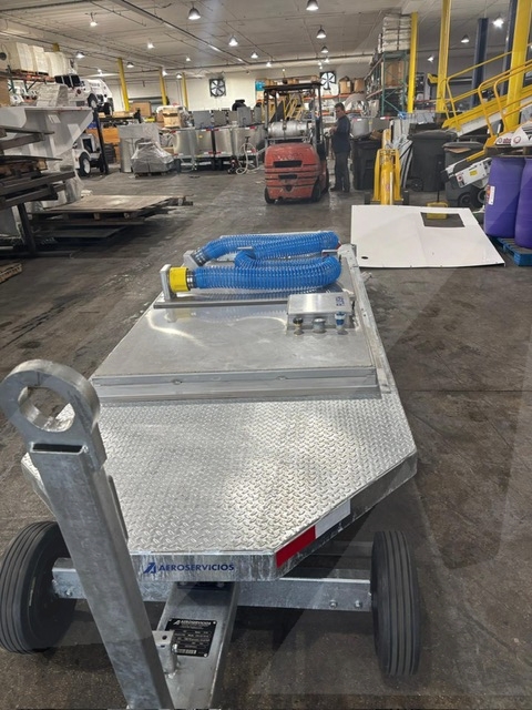 Electric Lavatory Service Cart - Standard GSE STD LC 110/110