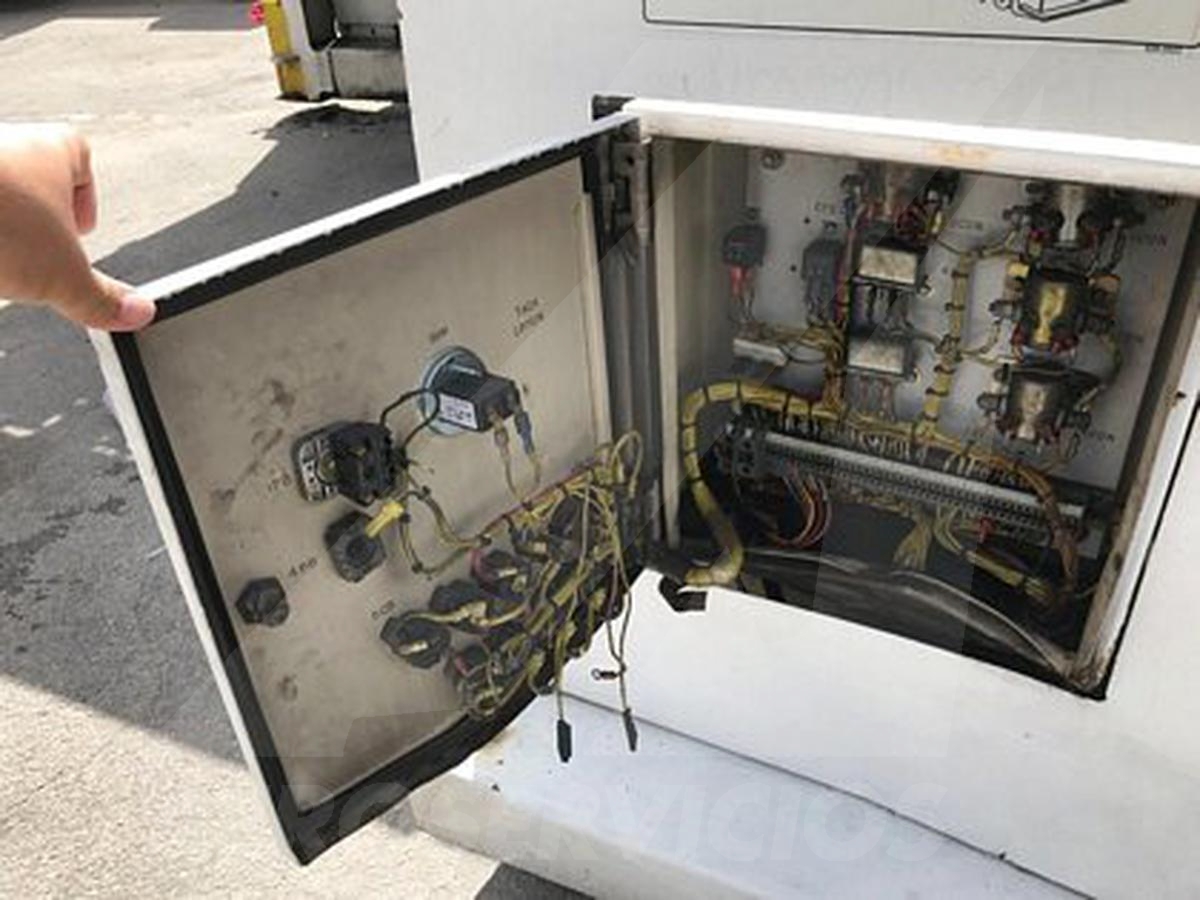 Cargo Loader FMC Commander 15 STD