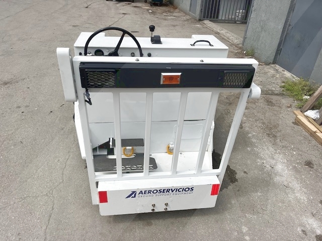 Towbarless Push Back Tractor Lektro AP8750C