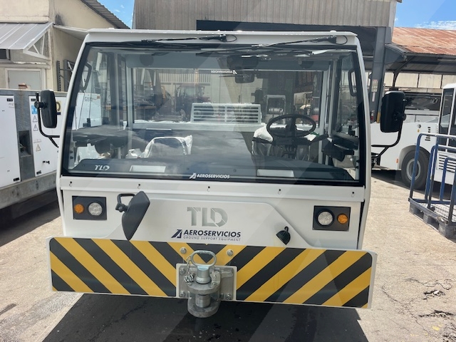 Push Back Tractor TLD TMX-150-15 Tier 4F