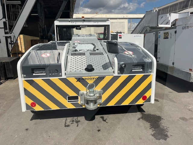 Push Back Tractor TLD TMX-150-15 Tier 4F