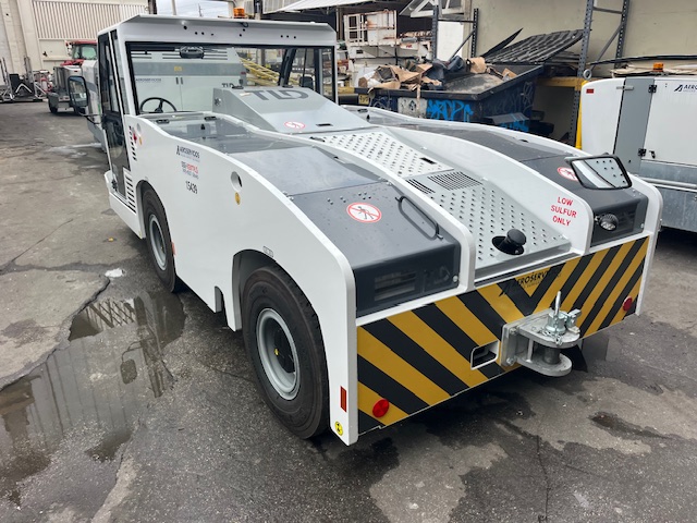 Push Back Tractor TLD TMX-150-15 Tier 4F