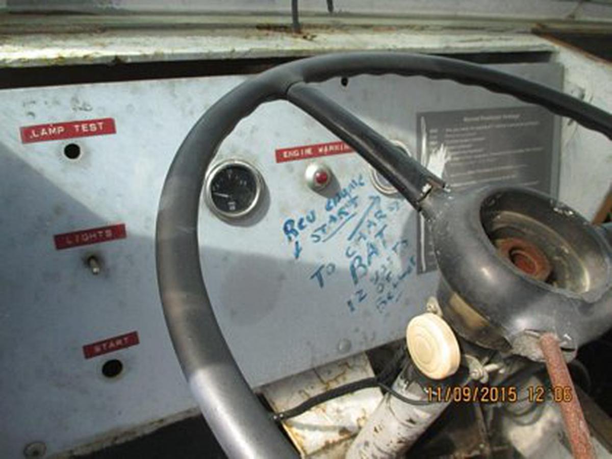 Push Back Tractor Hough-Paymover T-225 SL