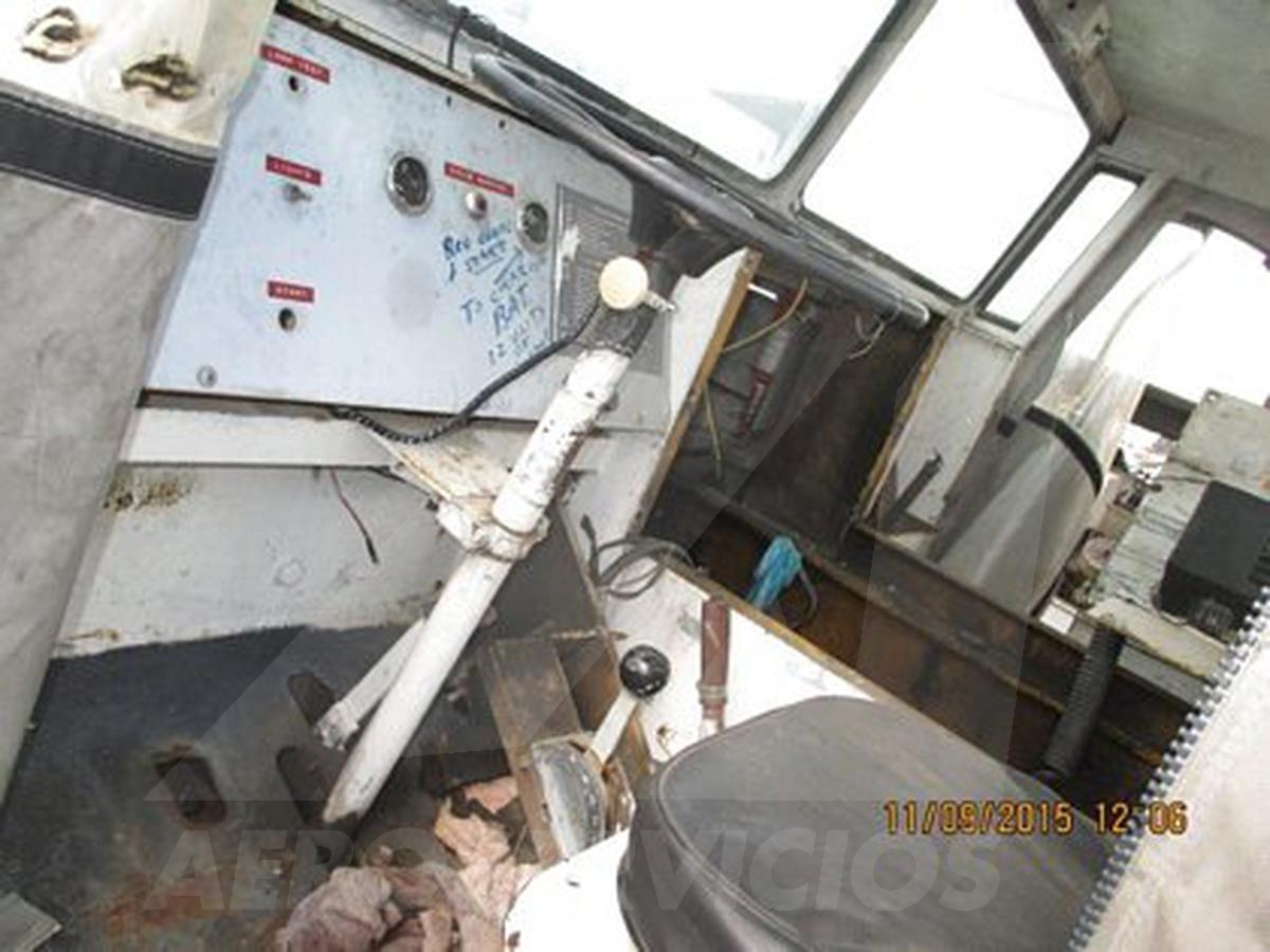 Push Back Tractor Hough-Paymover T-225 SL