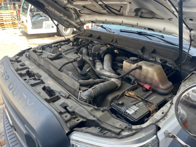 Parking Lot Sweeper Ford F-450/Tymco 210h