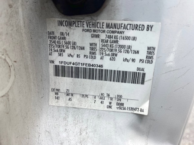 Parking Lot Sweeper Ford F-450/Tymco 210h