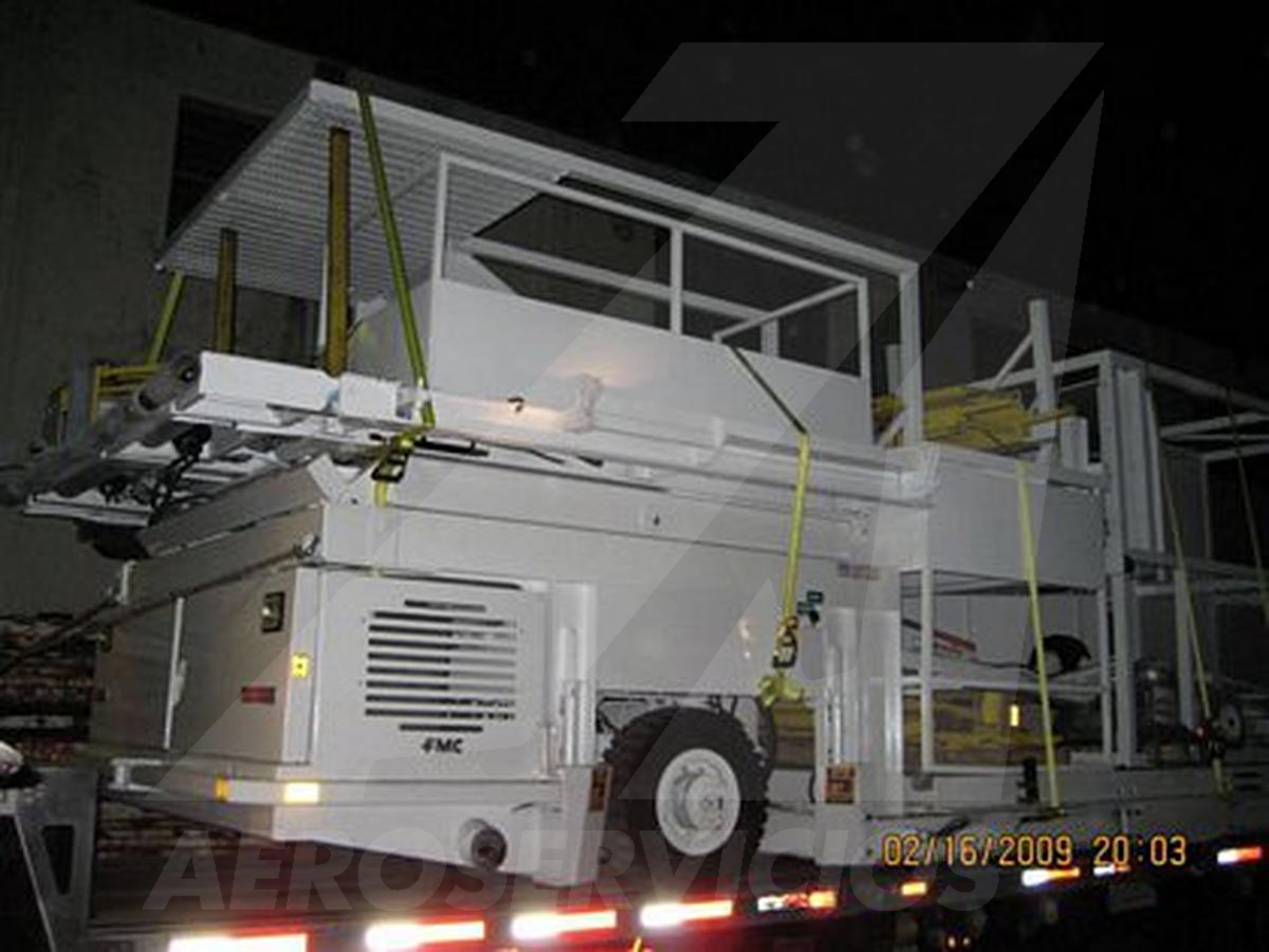 Main Deck Loader FMC/Commander 15 Universal