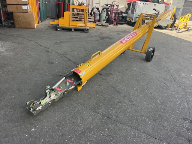 Tow Bar Clyde 15F3164 2026