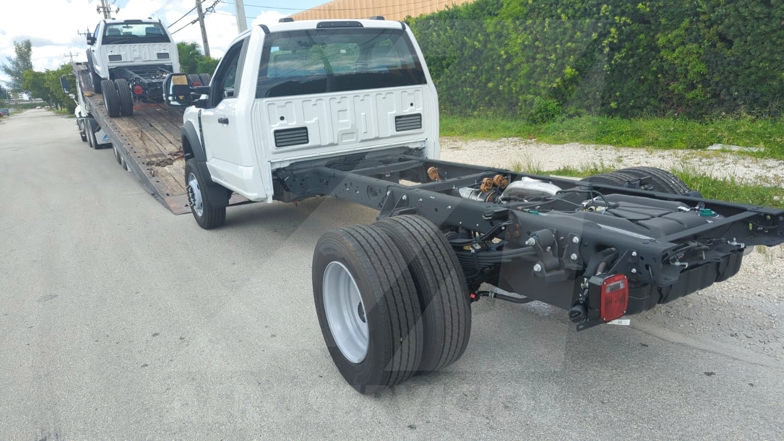 Truck Chassis Ford F-600