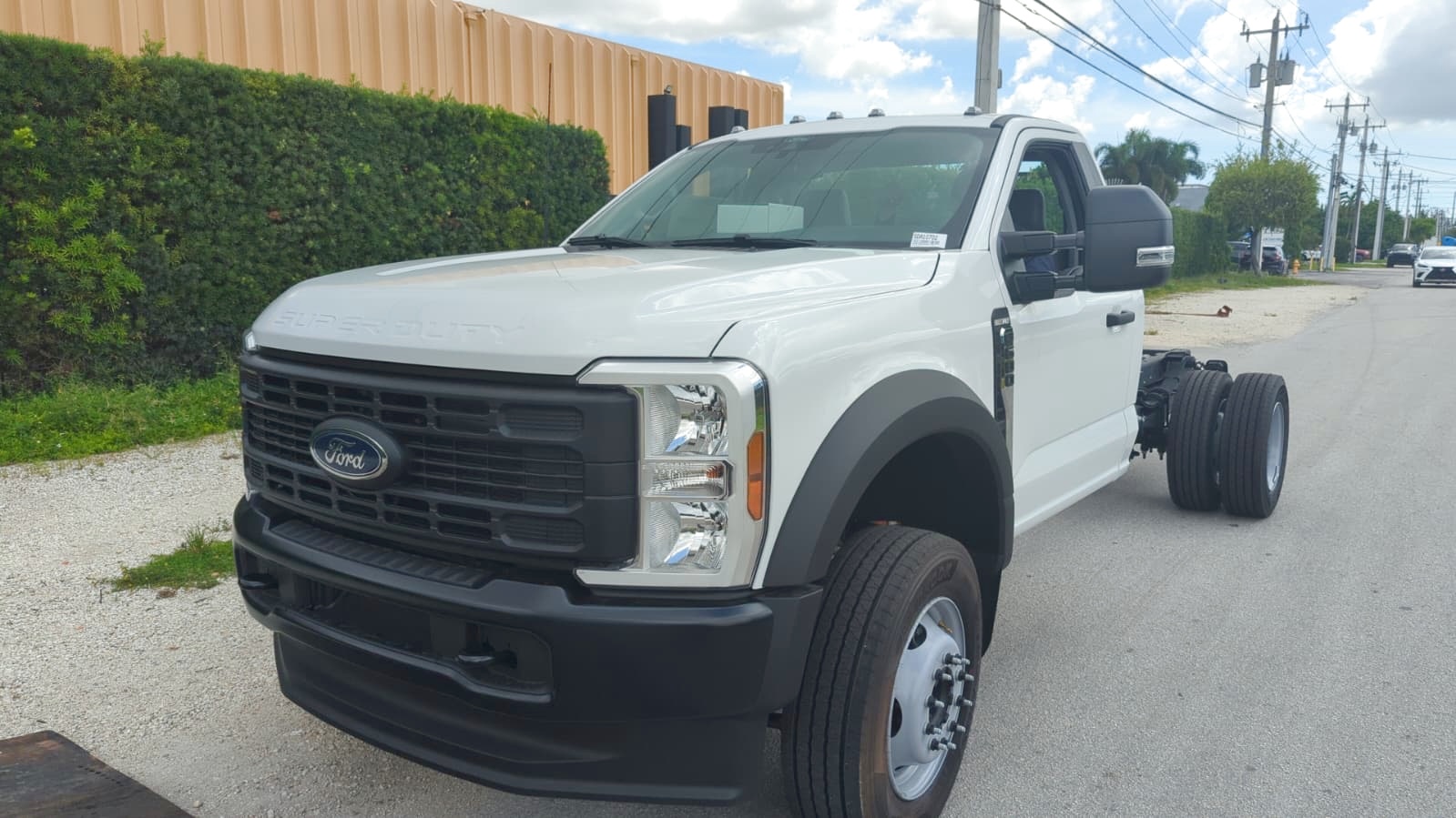 Truck Chassis Ford F-600