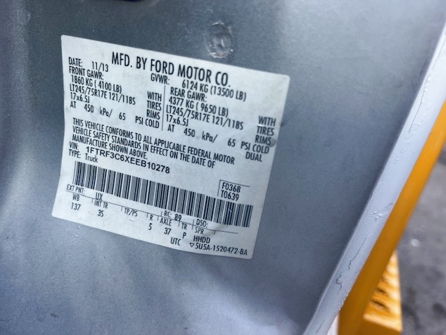 Lavatory Truck Ford/Wollard F-350 with Lift