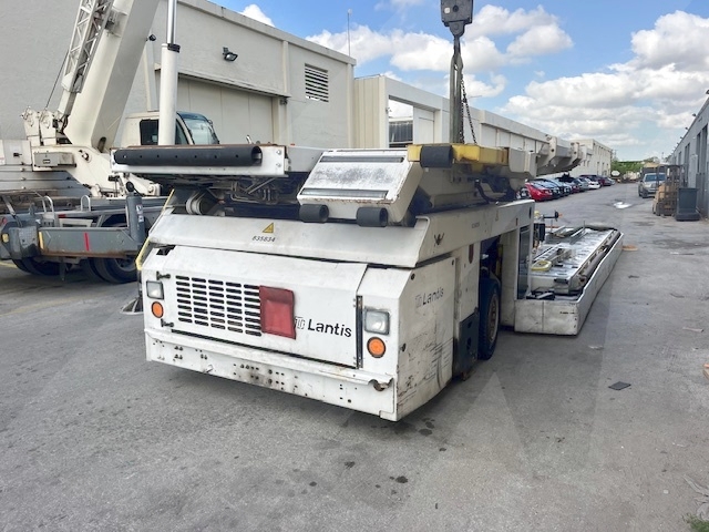 Cargo Main Deck Loader Lantis 929-RCL