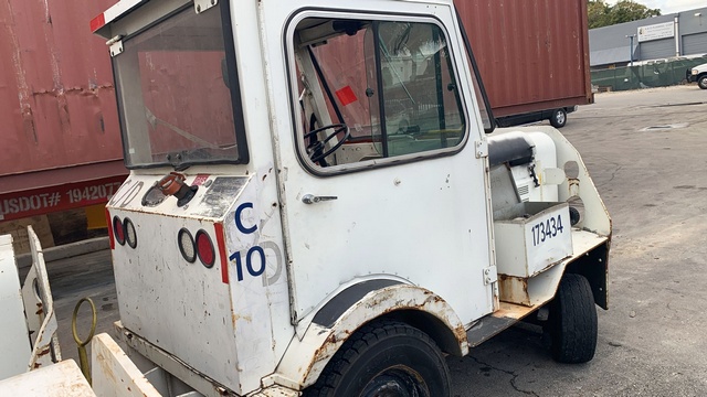 Baggage Tractor Tug MA-30/40 Cab