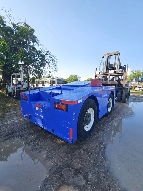Push Back Tractor FMC B350E