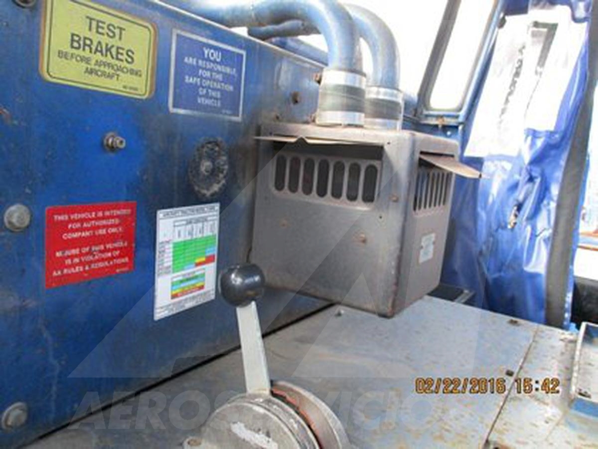 Push Back Tractor Hough-Paymover T-300