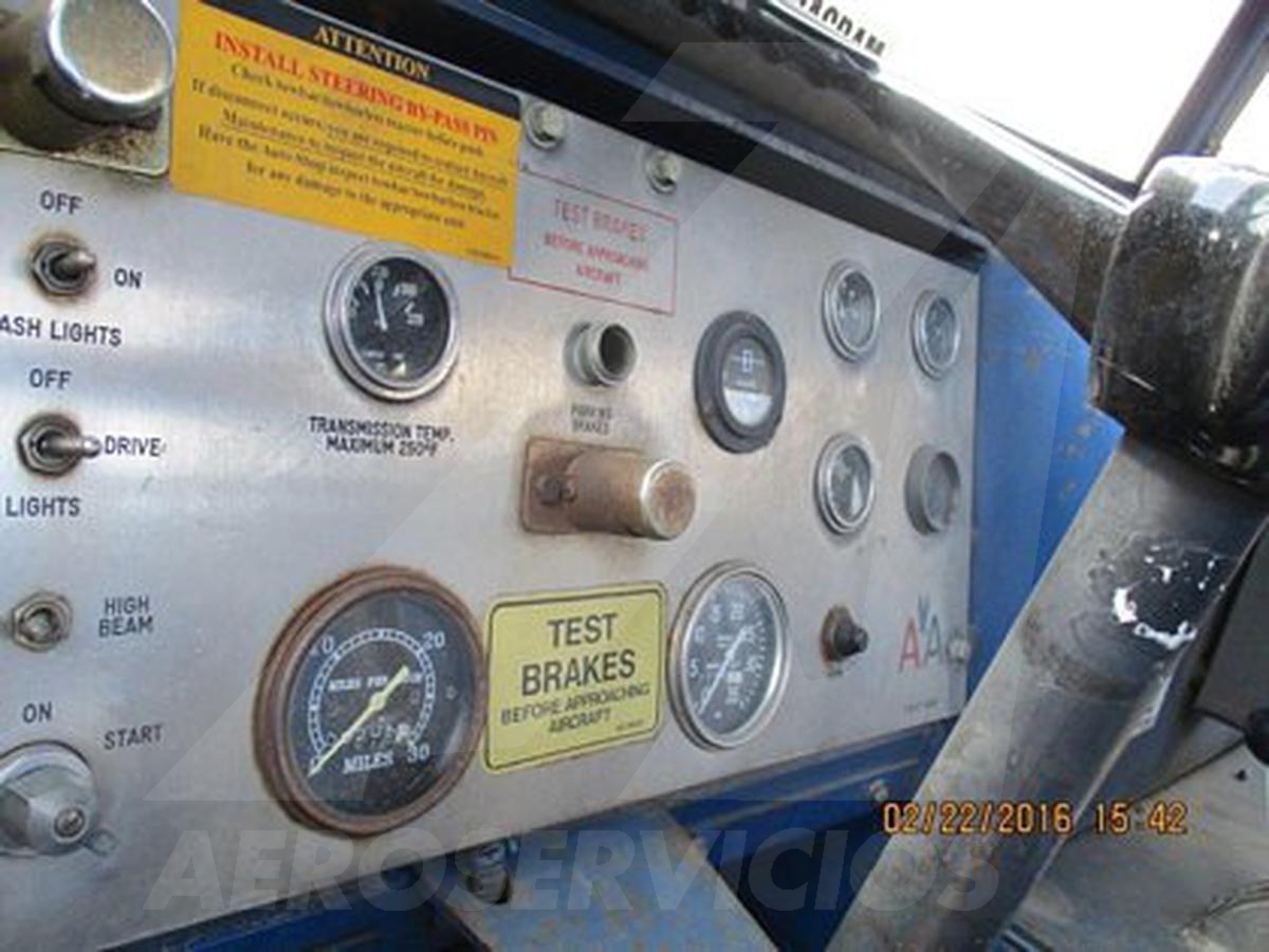 Push Back Tractor Hough-Paymover T-300