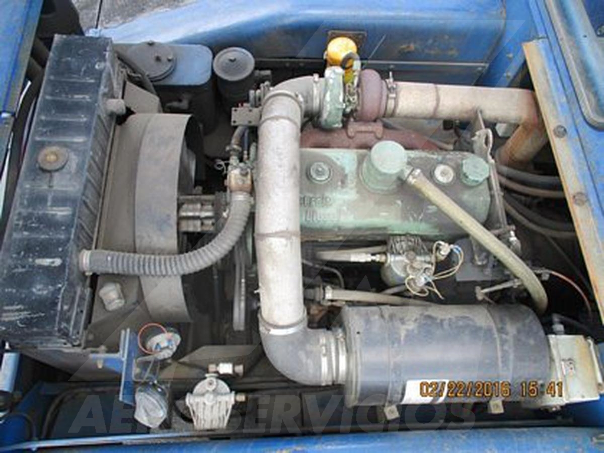 Push Back Tractor Hough-Paymover T-300