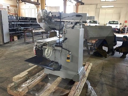 1050 Knee Mill Machine