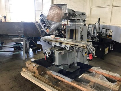 1050 Knee Mill Machine