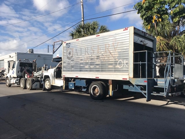 Cabin Service Truck Ford/Hi Way-F-600