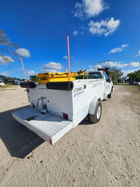 Lavatory Truck Ford/Wollard F-350/TLS-770