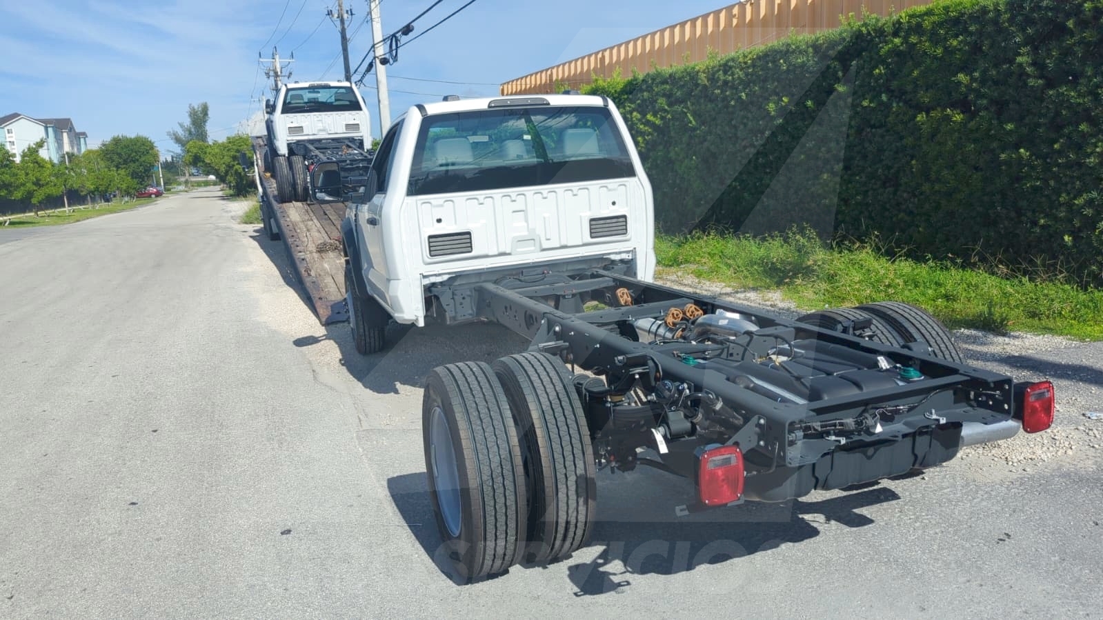 Truck Chassis Ford F-600