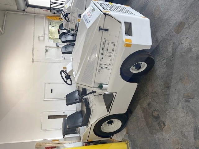 Baggage Tractor Tug M1A30
