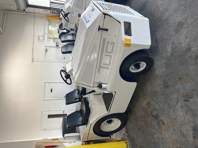 Baggage Tractor Tug M1A30