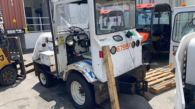 Baggage Tractor Tug MA-50 CAB