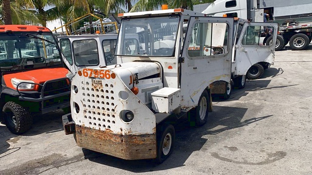 Baggage Tractor Tug MA-50 CAB
