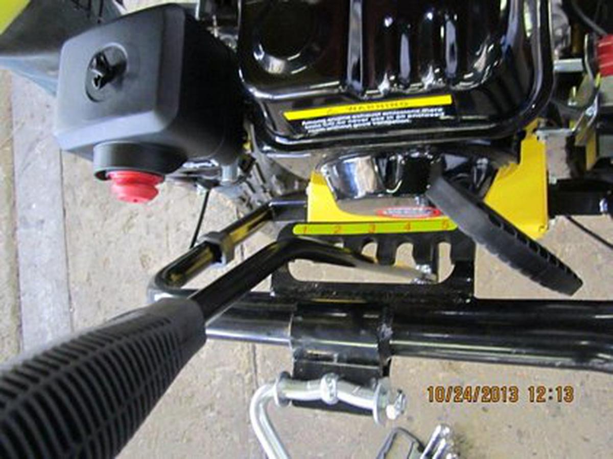 Sweeper Z-Monday Gasoline Sweeper SSG65100