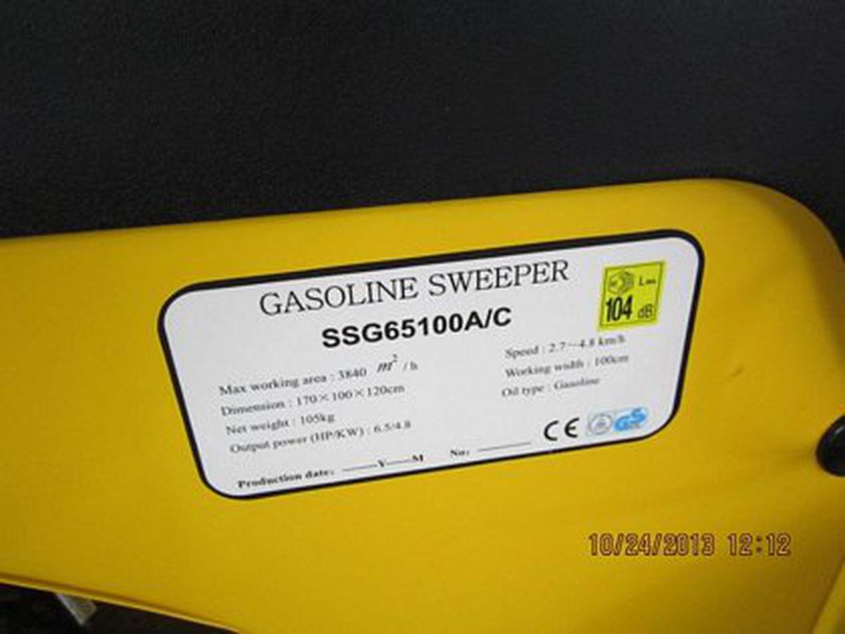 Sweeper Z-Monday Gasoline Sweeper SSG65100