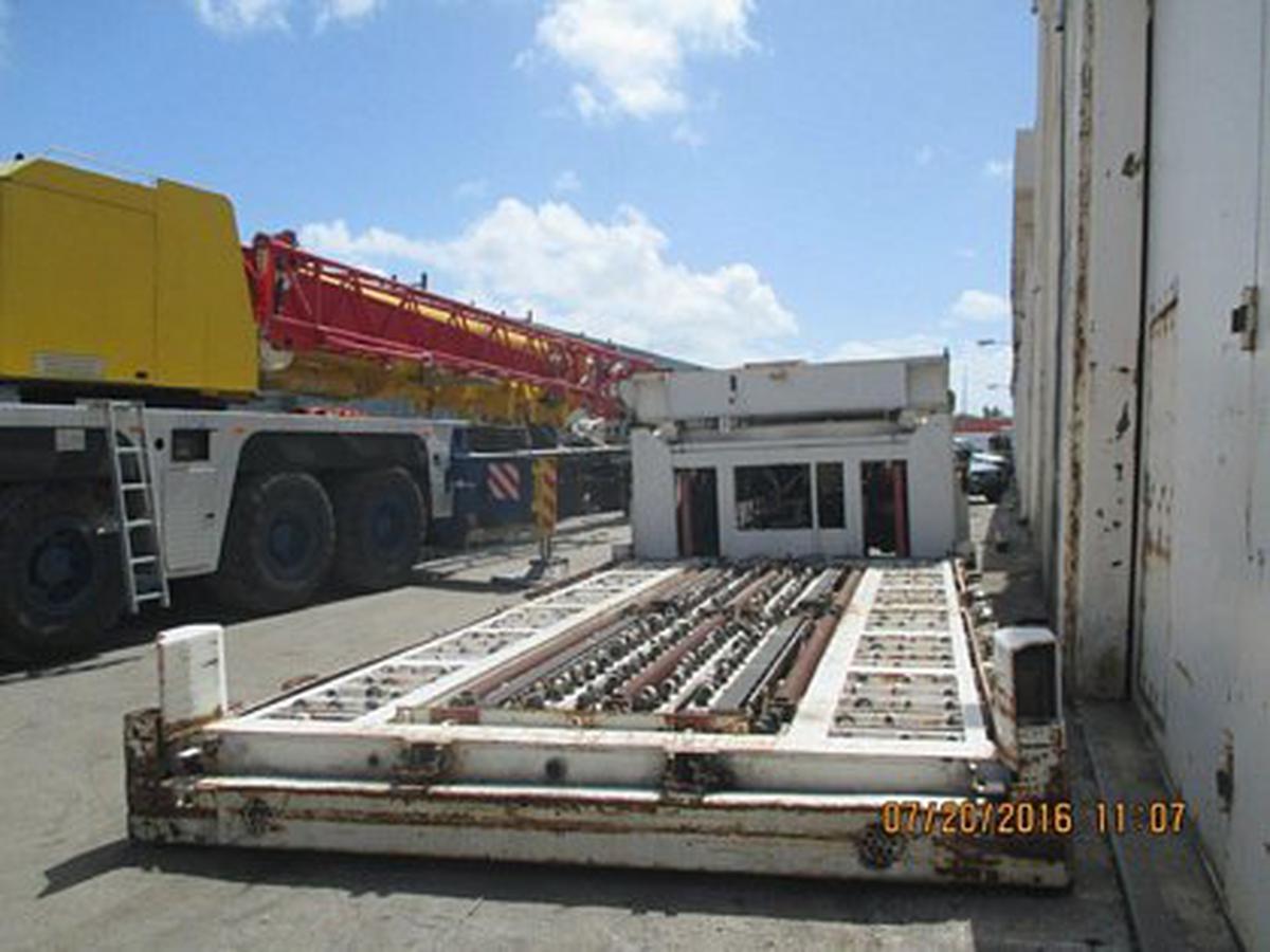 Main Deck Loader FMC MDL-60