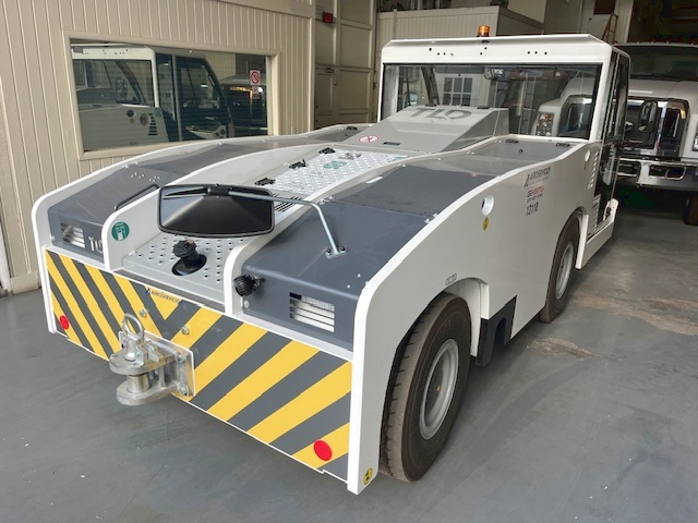 Push Back Tractor TLD TMX-150-9 Tier 4F