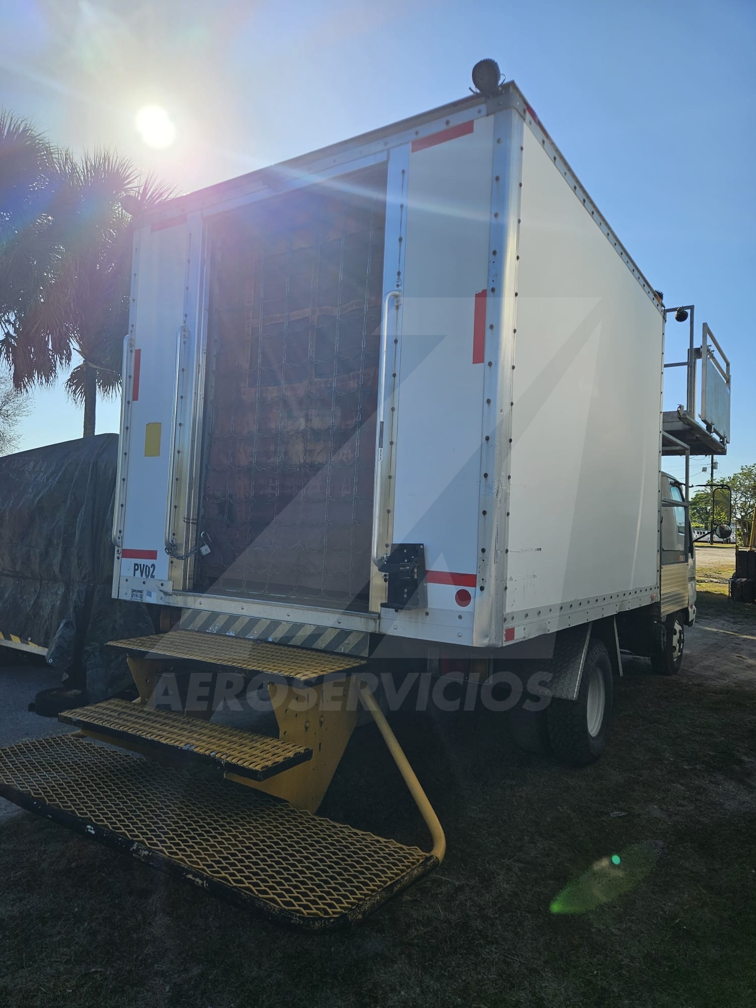 Catering Truck Isuzu/Phoenix Metals NPR