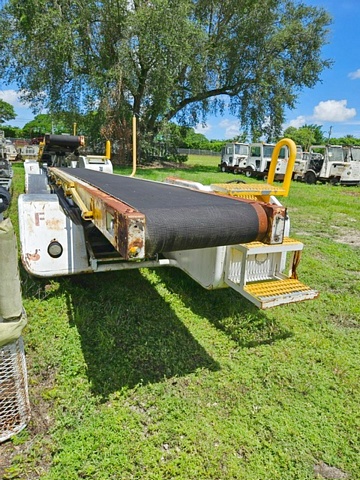 Belt Loader Wollard TC-888E