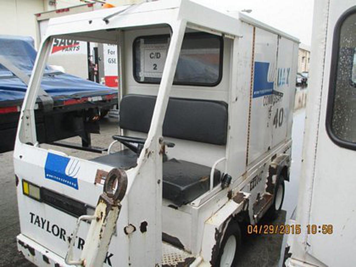 Utility Vehicle Taylor-Dunn B2-48-TT