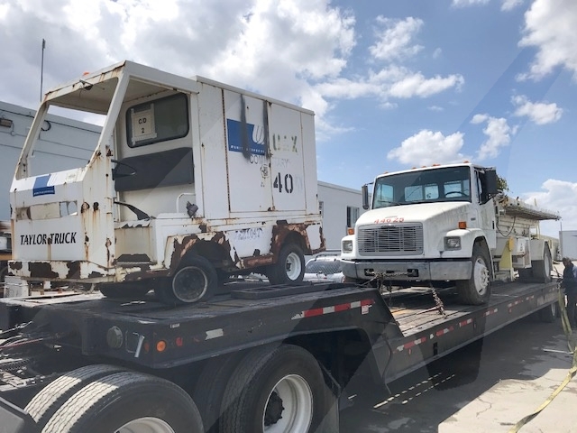 Utility Vehicle Taylor-Dunn B2-48-TT