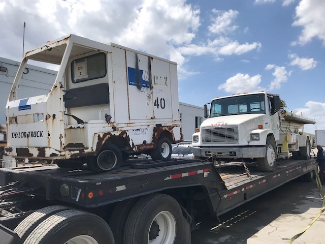 Utility Vehicle Taylor-Dunn B2-48-TT