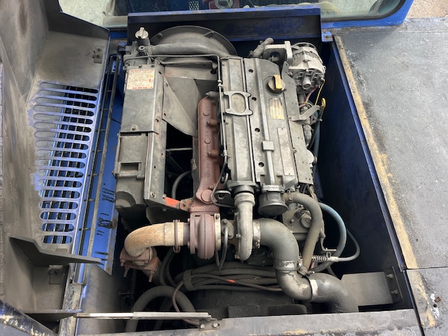 Push Back Tractor FMC B-350