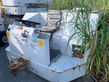 Push Back Tractor S&S GT-1628