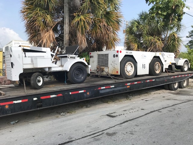 Push Back Tractor S&S GT-1628