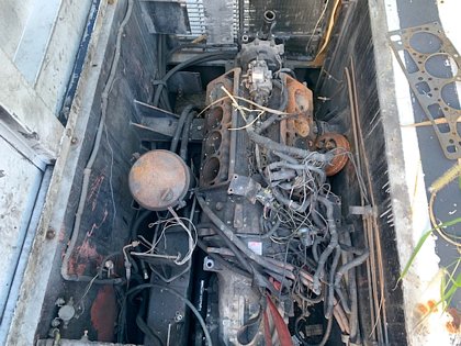 Push Back Tractor S&S GT-1628