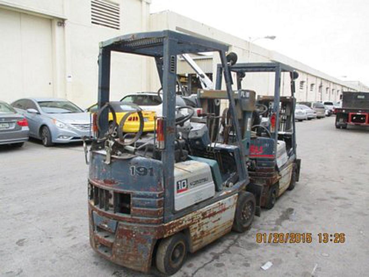 1996 Komatsu FG-10ST15