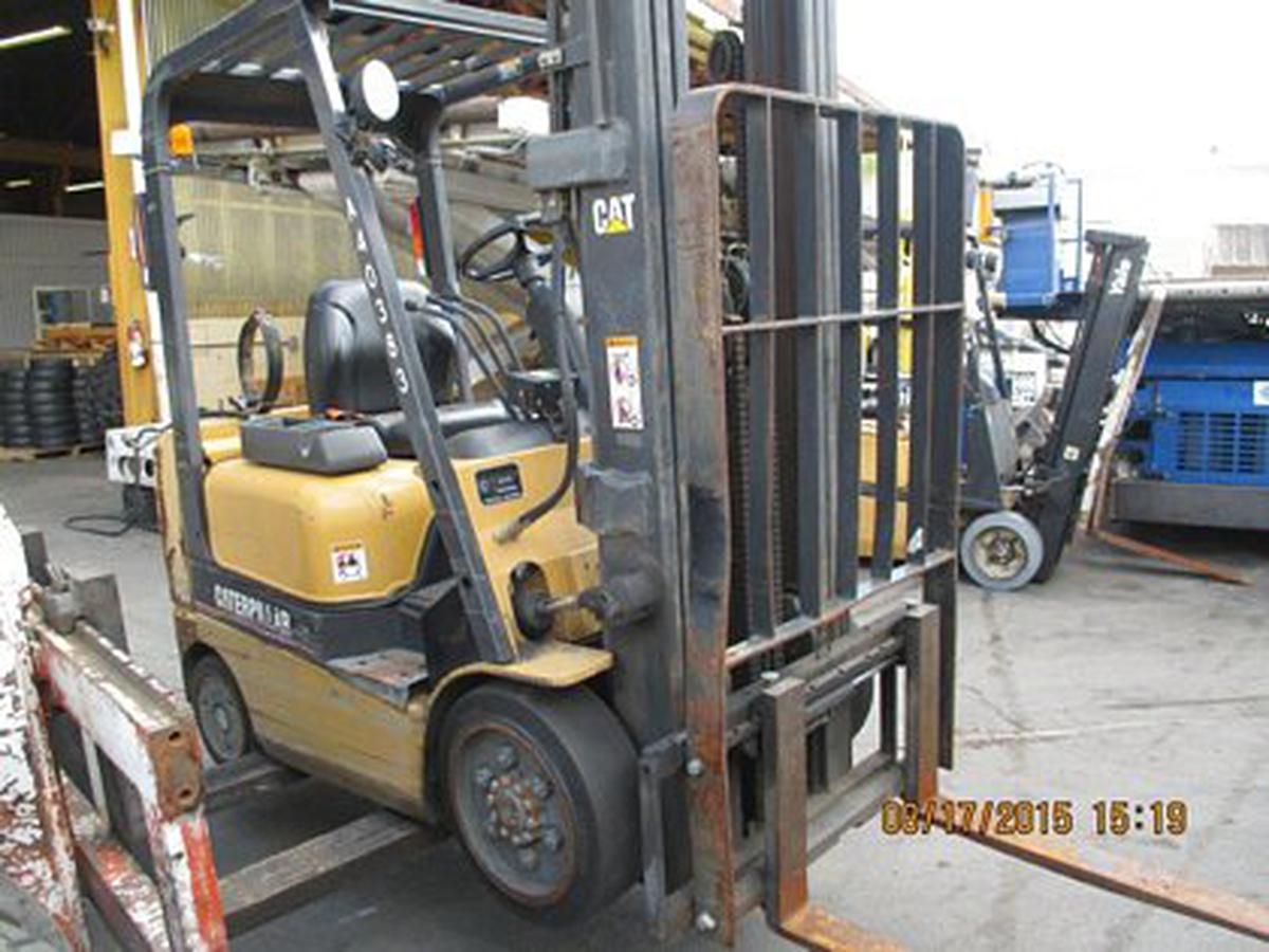 2003 Caterpillar GC20K