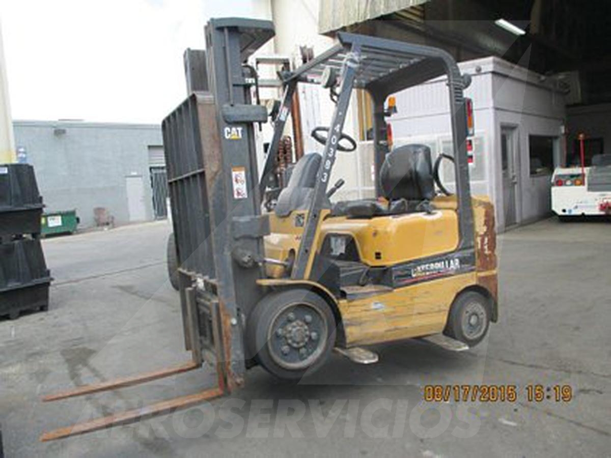 2003 Caterpillar GC20K